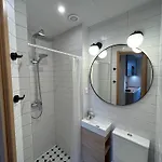 Jon's 2 Apartment
