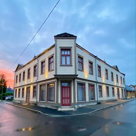 דירה Jon's 2 פארנו