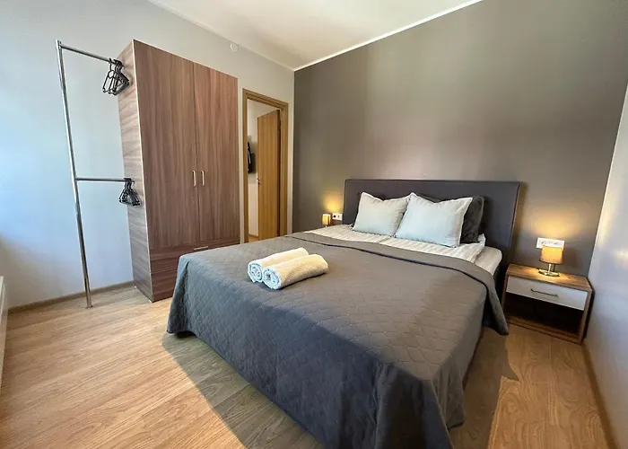 Jon's 2 * Пярну